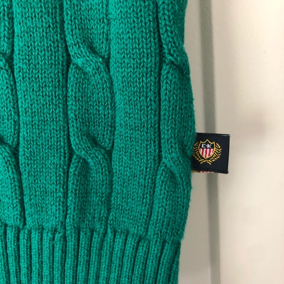 E•Land 🧶 Cable-Knit Sweater Vest - Picture 4 of 5